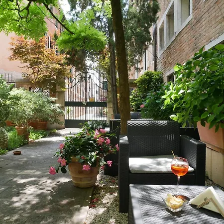 Hotell Sina Palazzo Sant'angelo Venedig