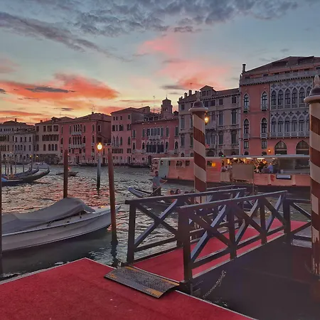 シーナ パラッツォ サンタンジェロ ヴェネツィア