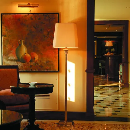 Hotell Sina Palazzo Sant'angelo 4*