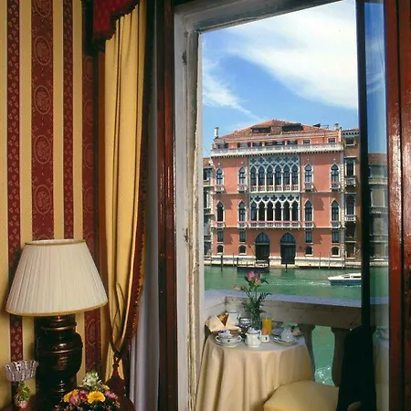 מלון Sina Palazzo Sant'angelo 4*
