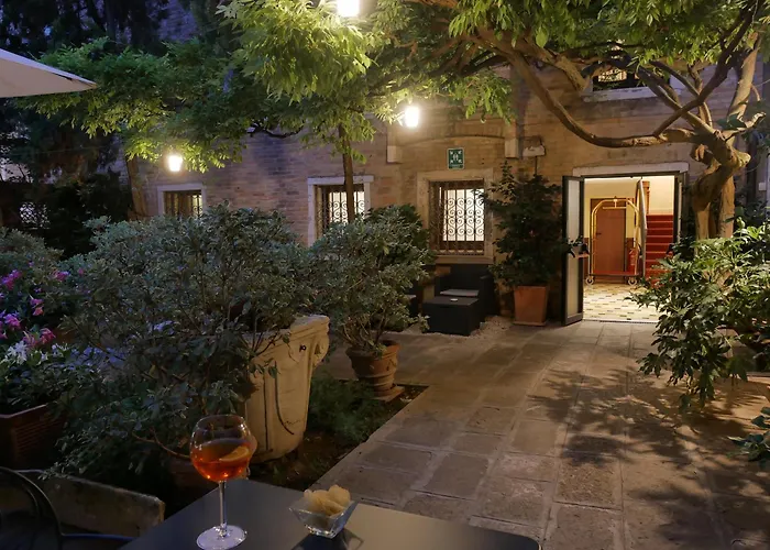 シーナ パラッツォ サンタンジェロ 4*