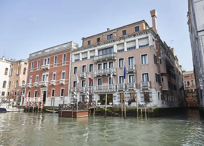 シーナ パラッツォ サンタンジェロ 4*