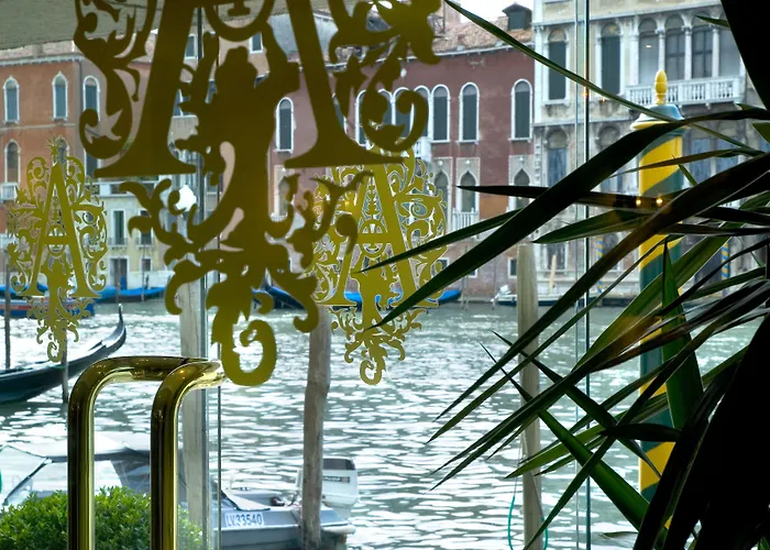 ホテル シーナ パラッツォ サンタンジェロ