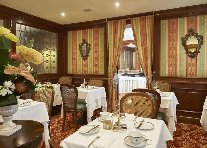 シーナ パラッツォ サンタンジェロ ホテル 4*