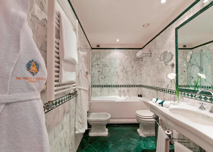 ホテル シーナ パラッツォ サンタンジェロ 4*