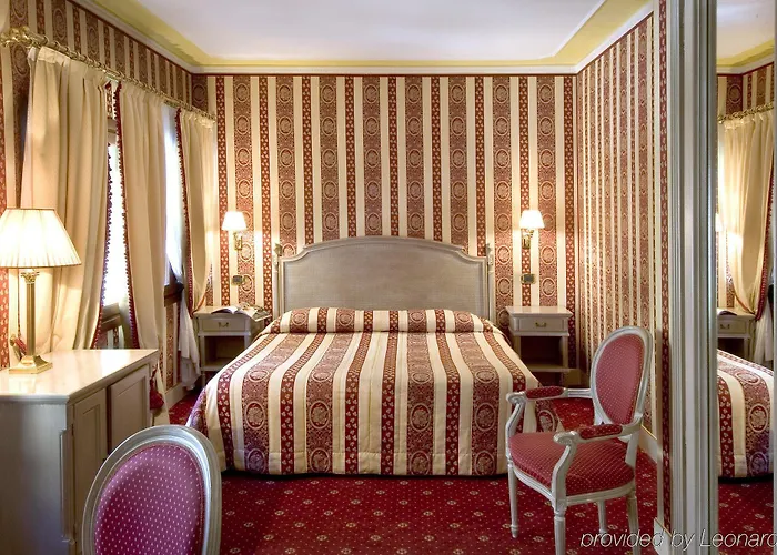 シーナ パラッツォ サンタンジェロ 4*