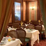 Sina Palazzo Sant'angelo 4*