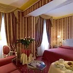 Ξενοδοχείο Sina Palazzo Sant'angelo 4*
