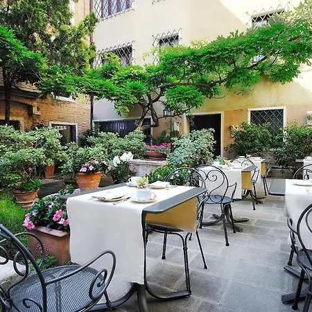 Sina Palazzo Sant'angelo 4*