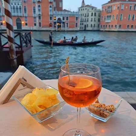 Sina Palazzo Sant'angelo 4* Venedig