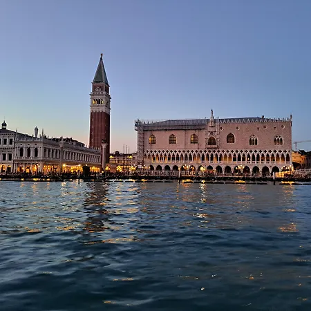 Sina Palazzo Sant'angelo Hotel Benátky