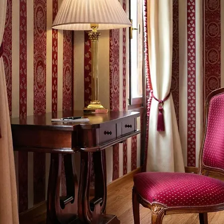 Sina Palazzo Sant'angelo Hotel Benátky