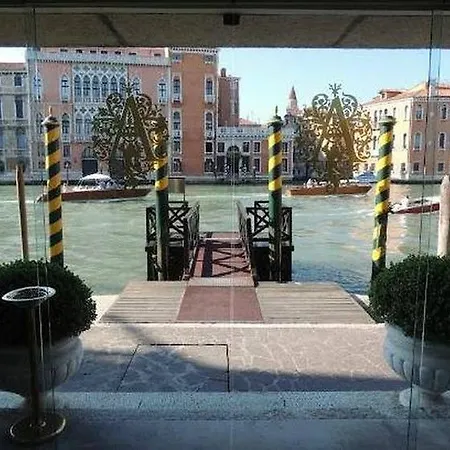 Sina Palazzo Sant'angelo 4* Veneza